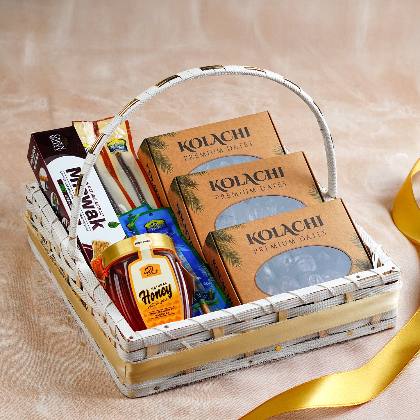 Premium Ramadan Gift Basket (For Karachi Only)