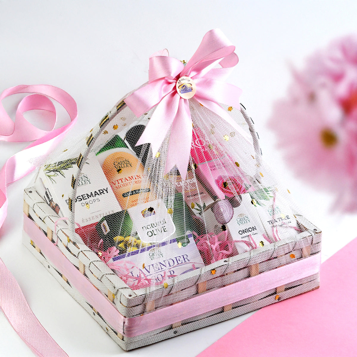Premium Gift Basket for Her (For Karachi Only)